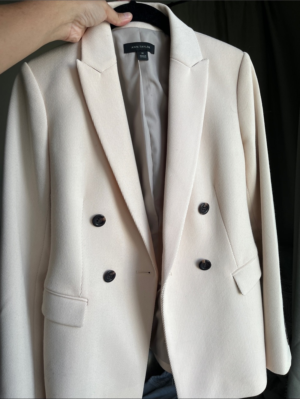 Ann Taylor Double-Breasted Cream/Tan Blazer